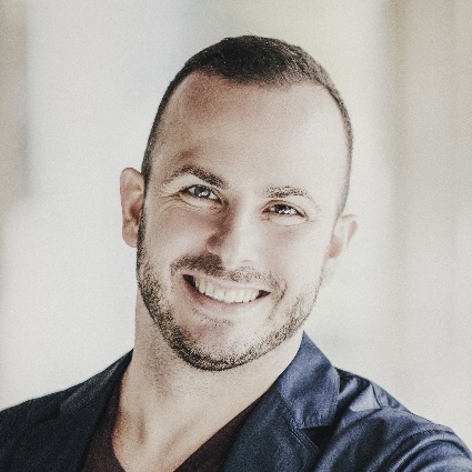 Headshot of Yannick Nézet-Séguin