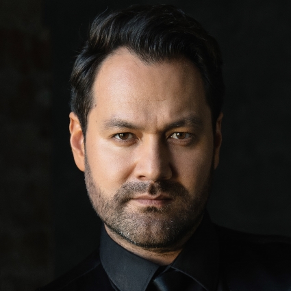 Headshot of Ildar Abdrazakov