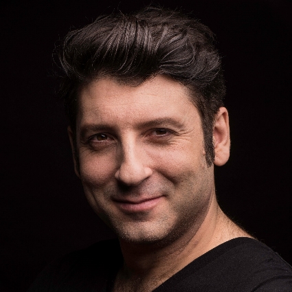 Headshot of David Bizic