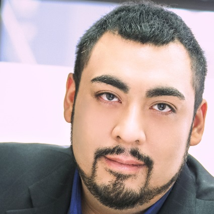 Headshot of Paul Corona