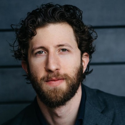 Headshot of David Leigh