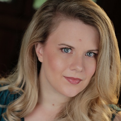 Headshot of Sarah Larsen