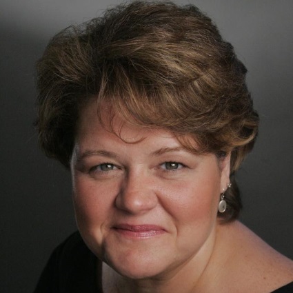 Headshot of Maria Zifchak