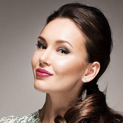 Headshot of Aida Garifullina