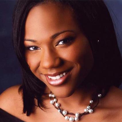 Headshot of Courtney Johnson