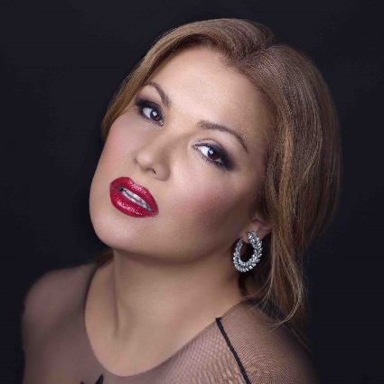 Headshot of Anna Netrebko