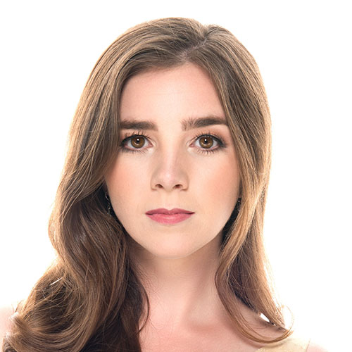 Headshot of Sarah Shafer 