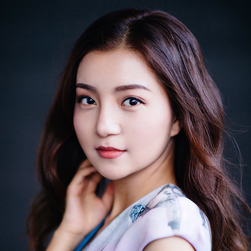 Headshot of Meigui Zhang