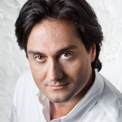 Headshot of Giuseppe Filianoti