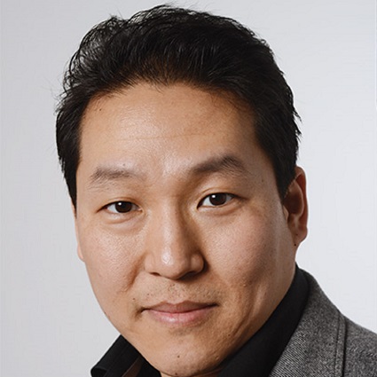 Headshot of Andrea Shin