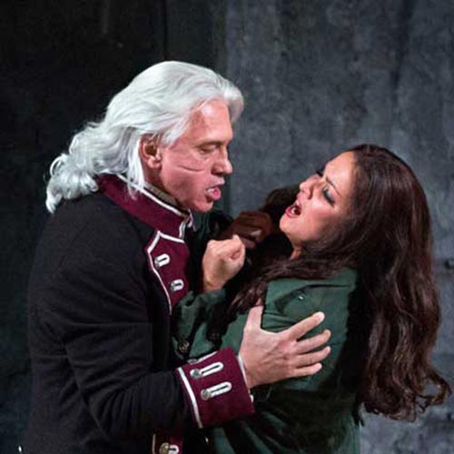 Dmitri Hvorostovsky and Anna Netrebko in Il Trovatore