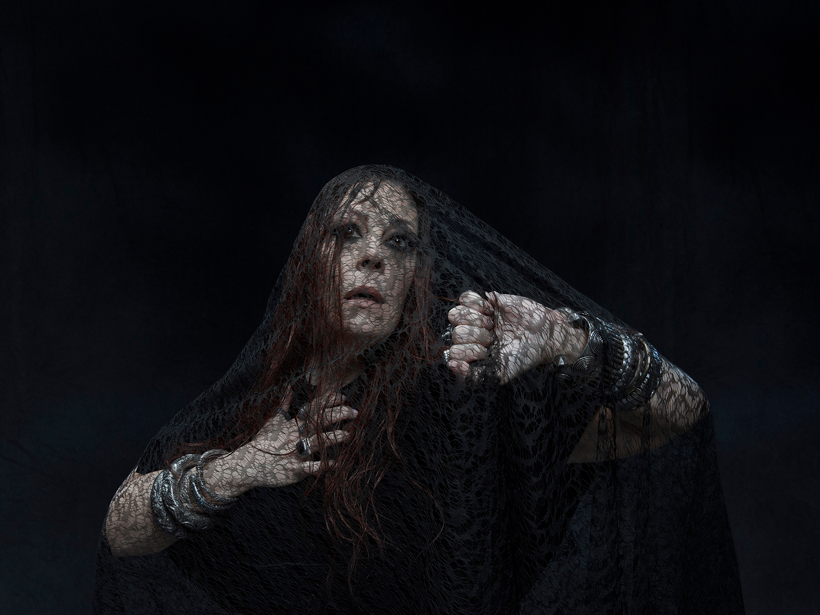 1600x1200_medea.jpg