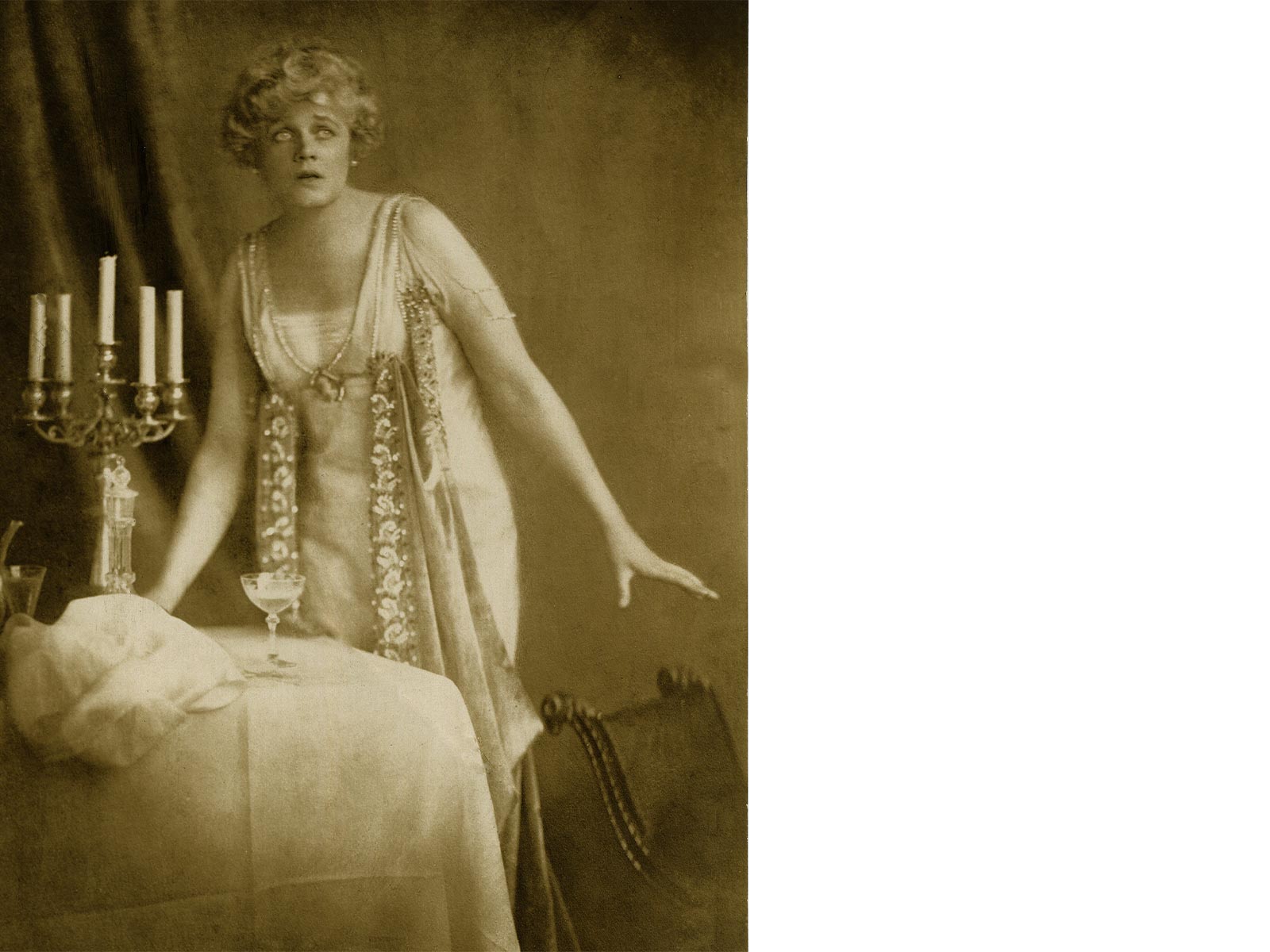 Jeritza, Maria_Tosca_title role_Setzer.jpg