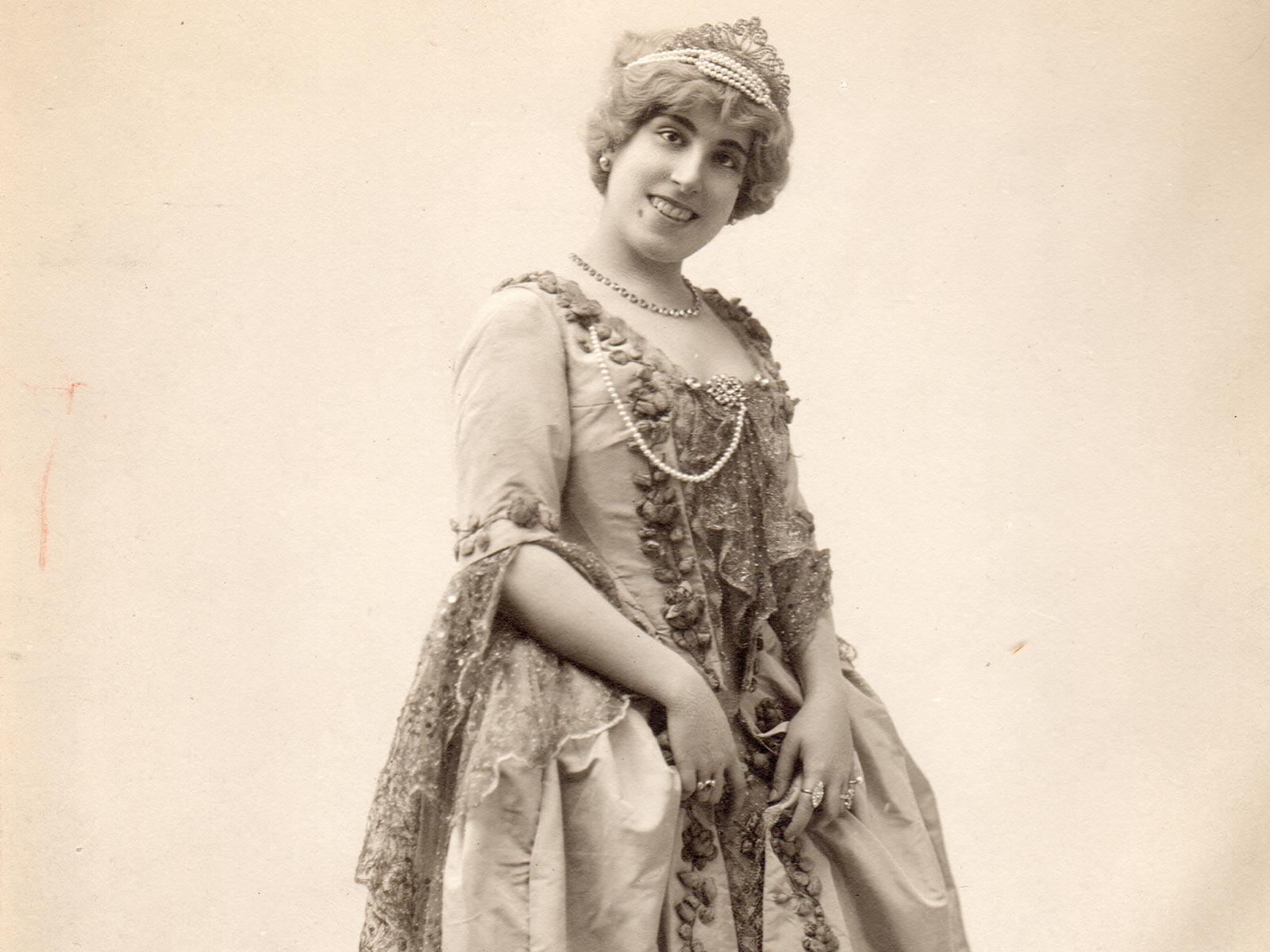 Bori, Lucrezia_Manon Lescaut_title role.jpg