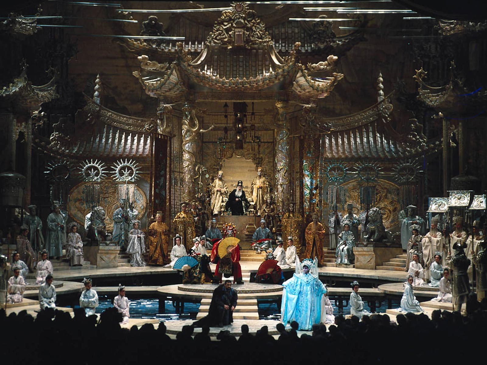 Turandot Zeffirelli.jpg