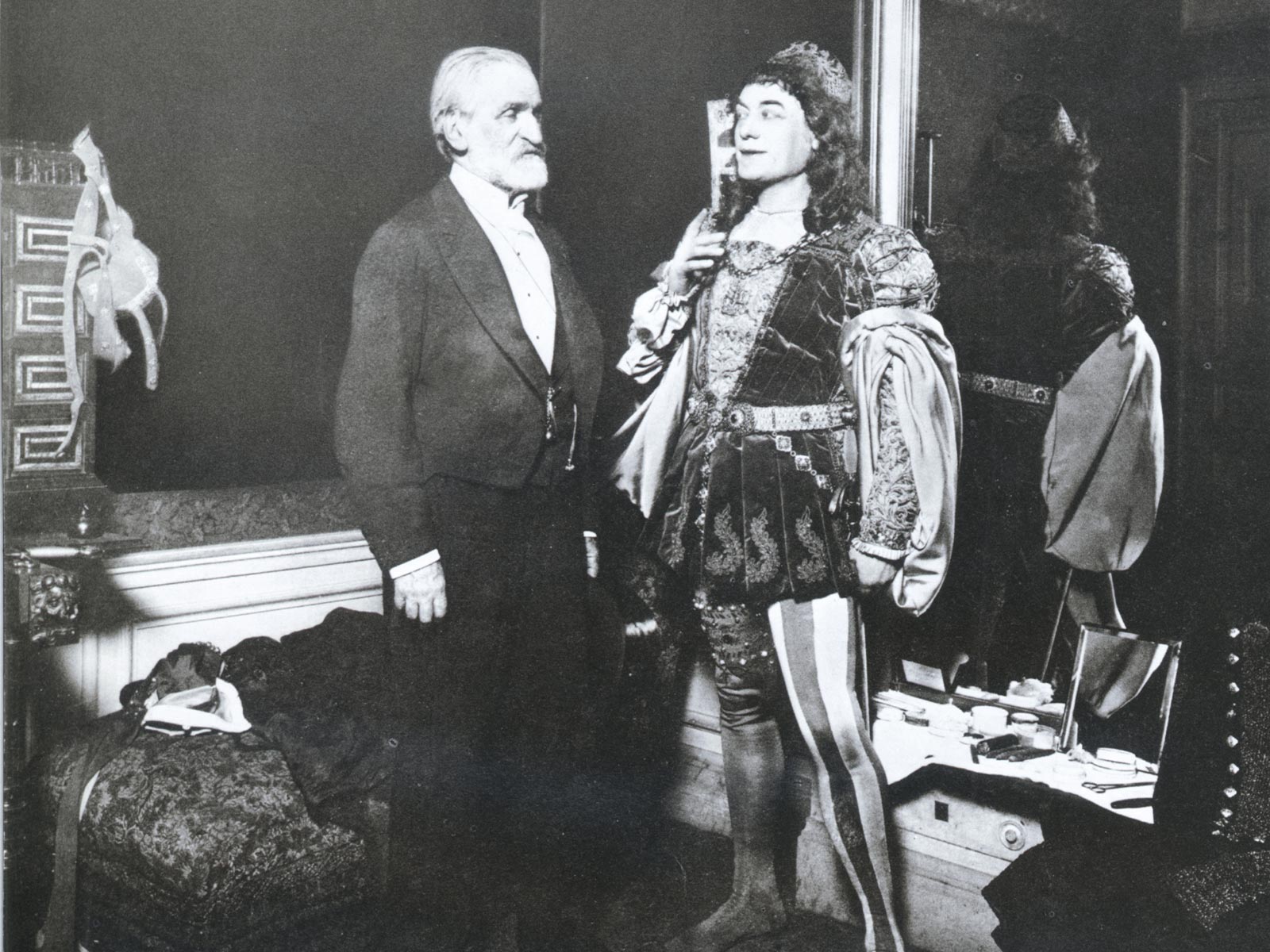 Verdi, Giuseppe_Otello_Backsatge with Victor Maurel.jpg